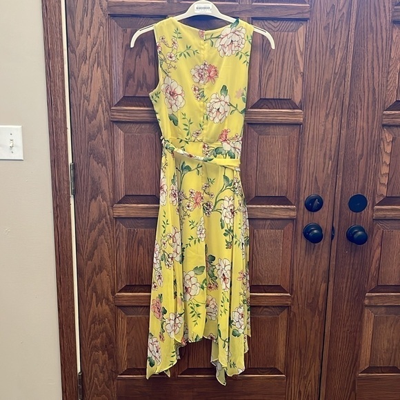 Jessica Howard Yellow Floral Dress Petite Size 10 - Picture 5 of 7